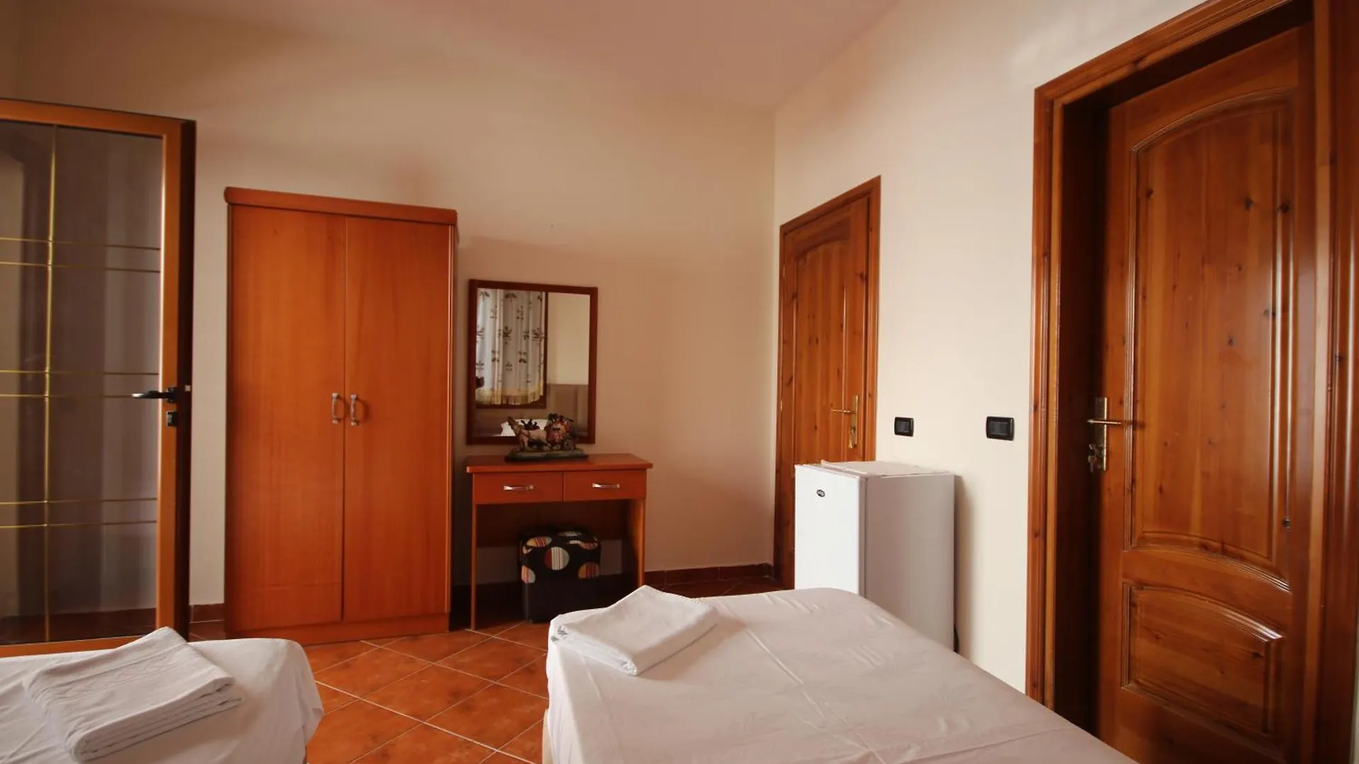 Vila Bajrami Vlorë
