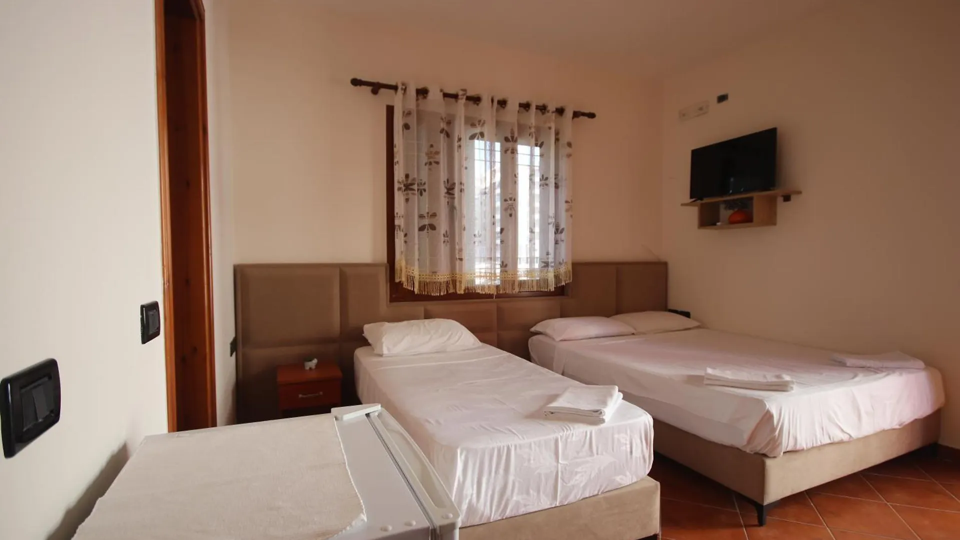 Aparthotel Vila Bajrami Vlorë Albania