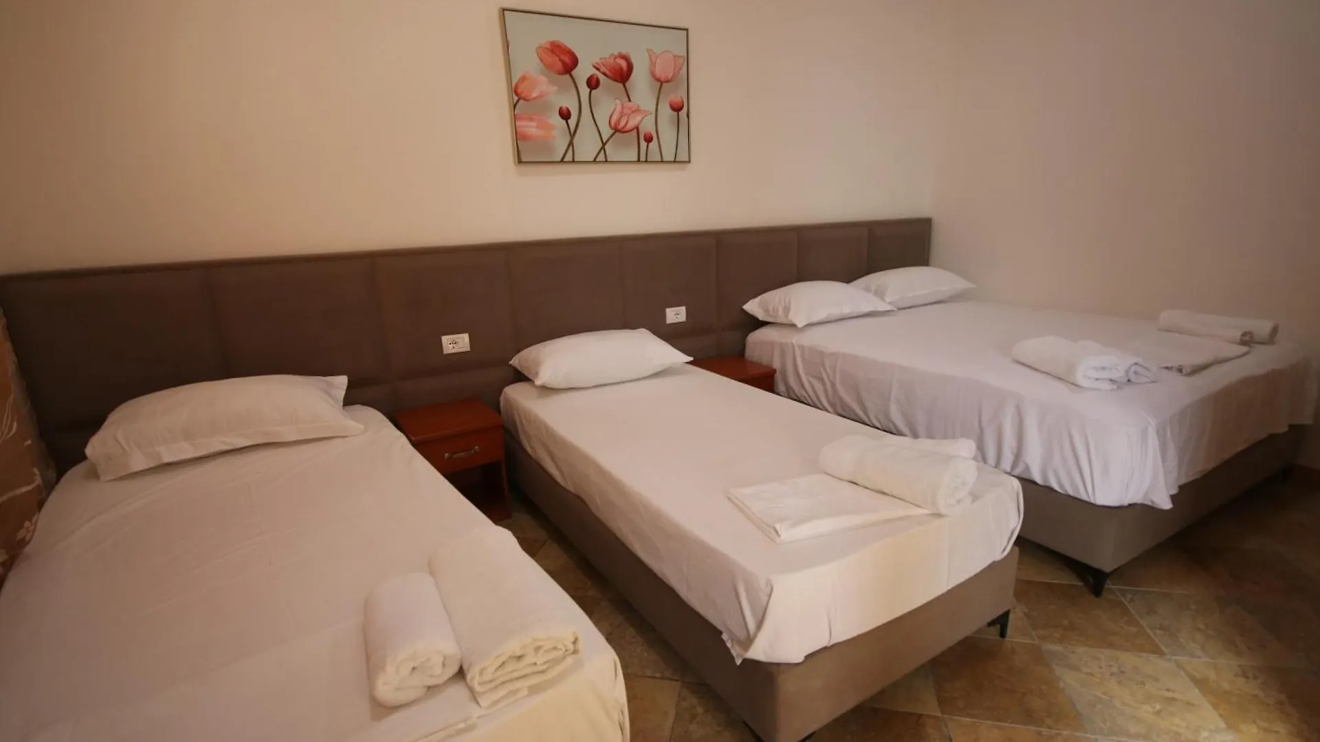 Vila Bajrami Vlorë 0*,